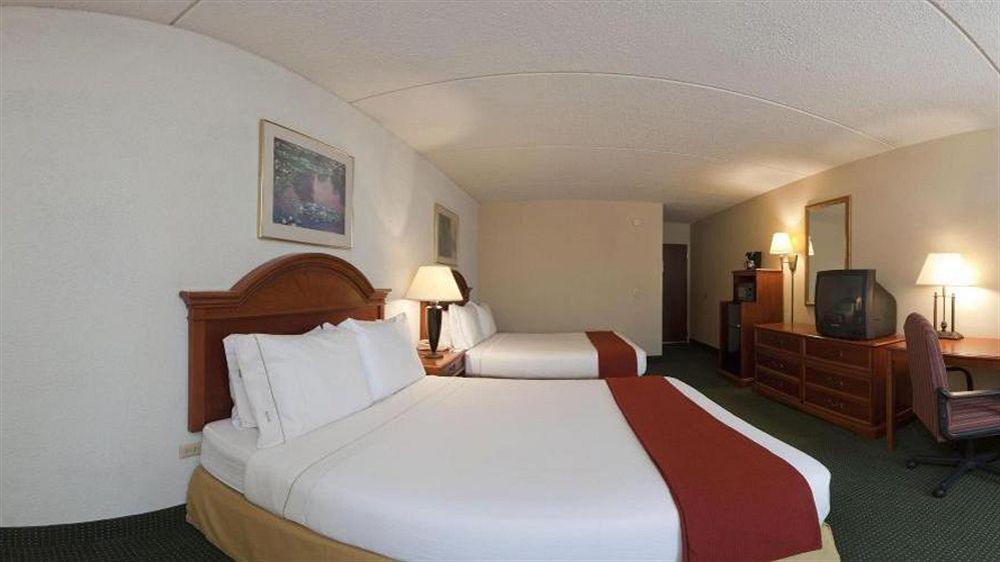 Fairfield By Marriott Inn & Suites Madison South Exterior foto