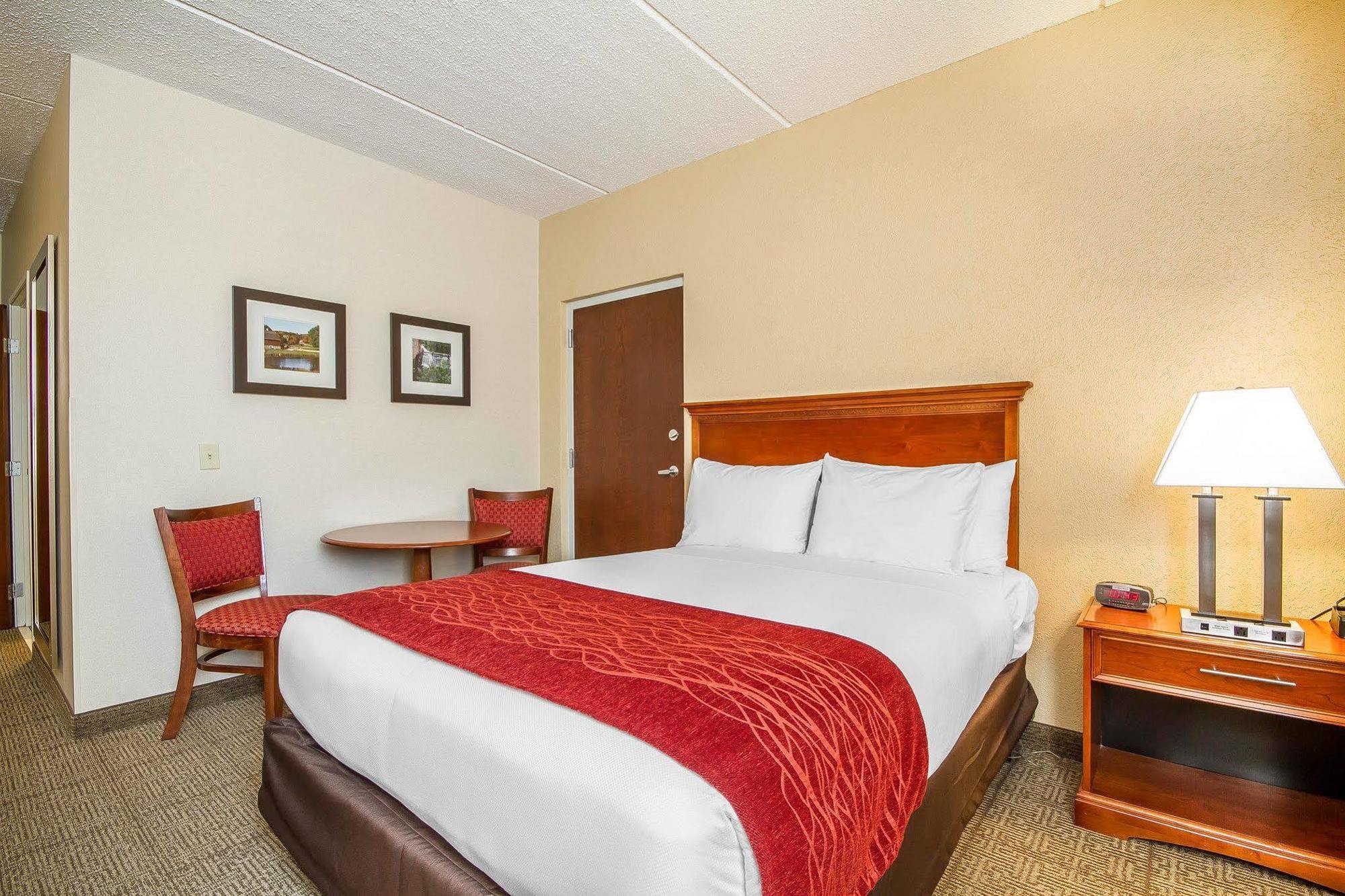 Fairfield By Marriott Inn & Suites Madison South Exterior foto